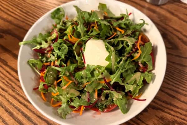 Heirloom Tomato, Peach & Burrata Salad @ The Oxford Kitchen Lodi