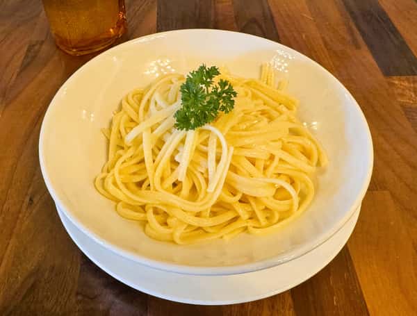Kids Buttered Linguine