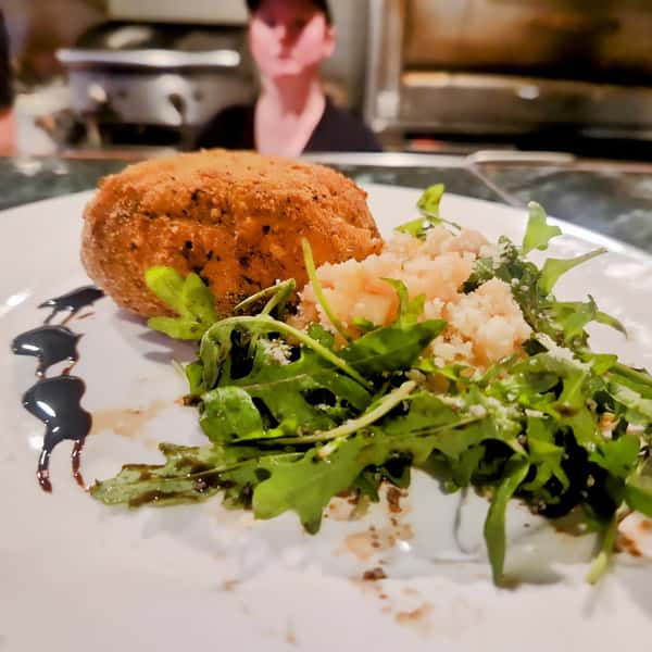 Fried Burrata Ball with Arugula Salad