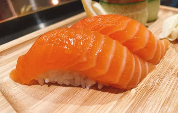 Nigiri - Salmon
