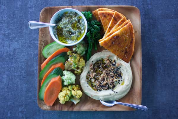Roasted Garlic Hummus
