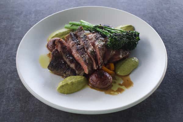 8 oz Flat Iron Steak