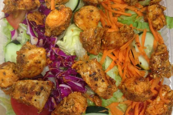 Grilled Buffalo Chicken Salad*
