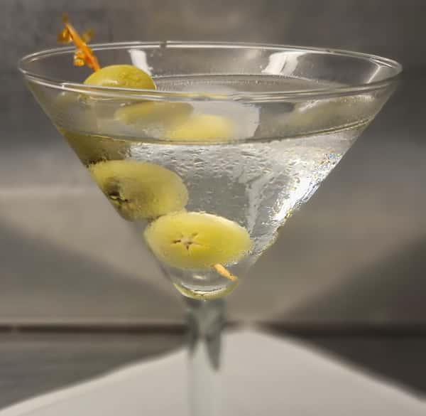 Mcguire's Extra Dry Classic Martini