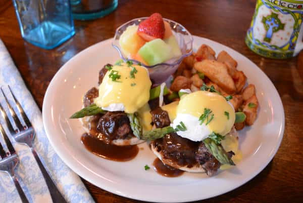 Eggs Killarney