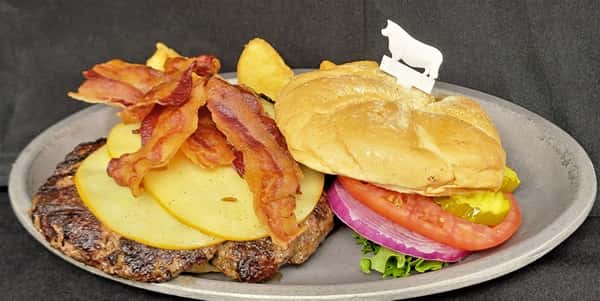 Bacon & Gouda Steak Burger