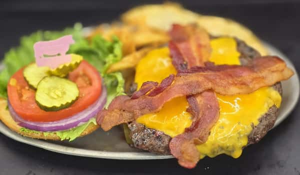 Sharp Cheddar & Bacon Steak Burger