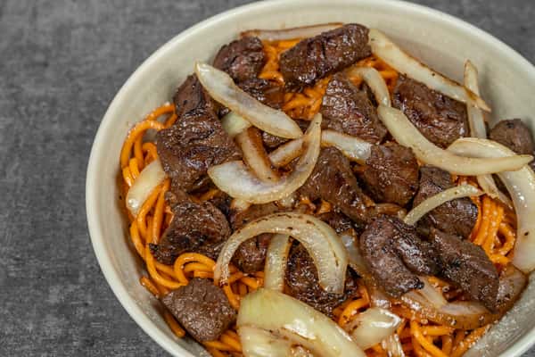 Shaken Beef with Garlic Noodles