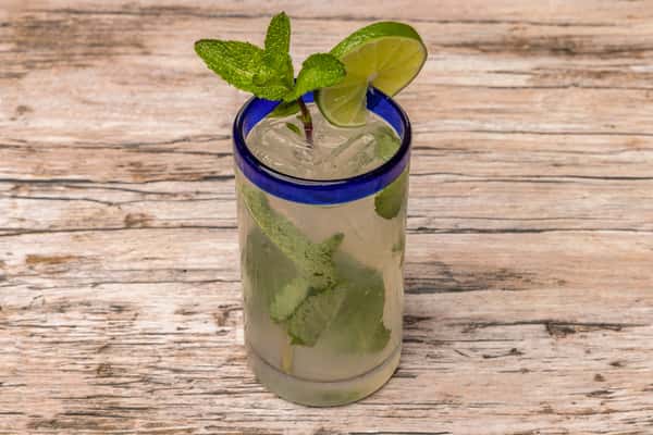 Traditional Cuban Mojito