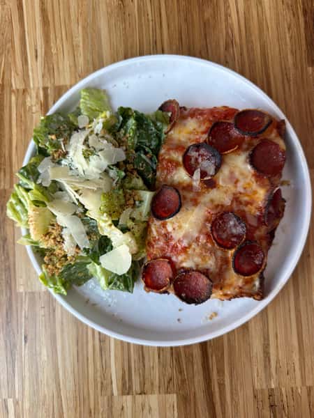 - Lightning Pizza Lunch Combo