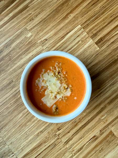 - Roasted Tomato & Garlic Soup