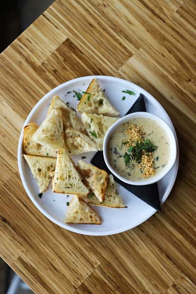 - Warm 3-Cheese Spinach + Artichoke Fonduta