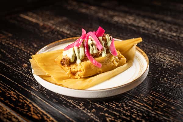 Tamal En Hoja Lechon