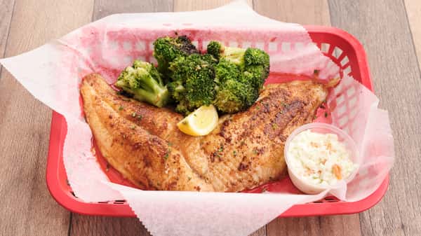 Grilled Catfish platter with broccoli