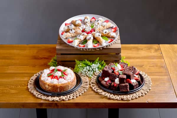 Dessert trays