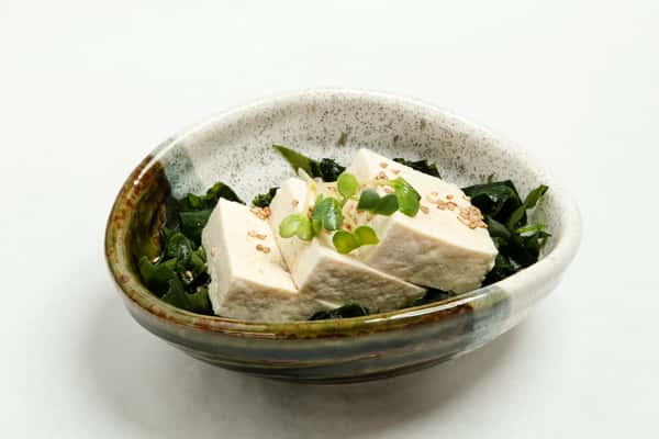 Tofu & Seaweed Salad