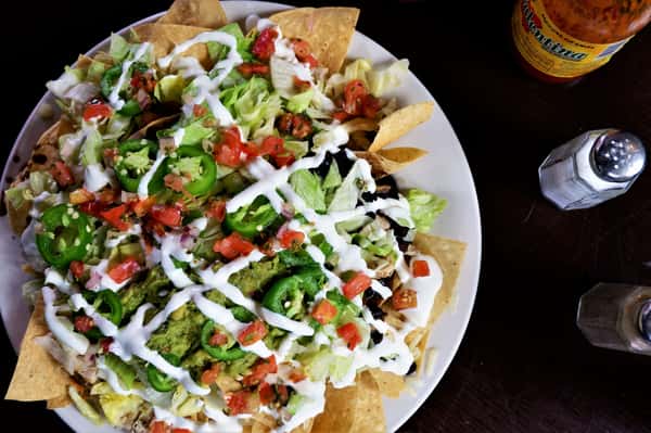 super chicken nachos