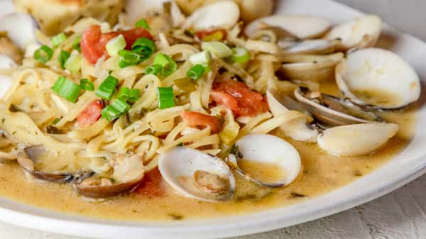 Linguini & Clams