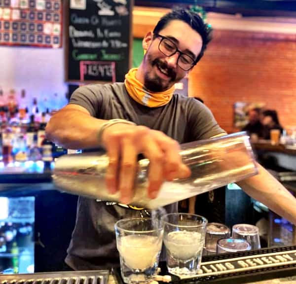 Bar