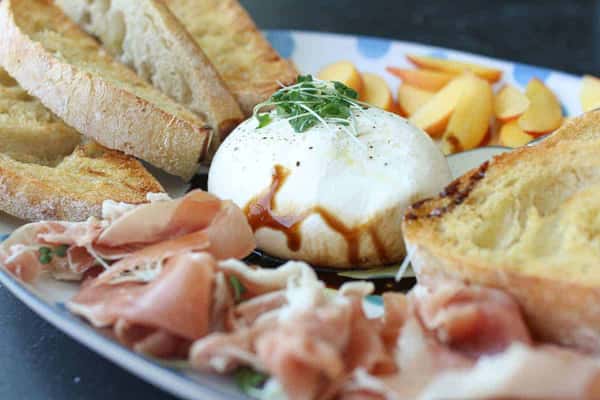 Prosciutto & Burrata