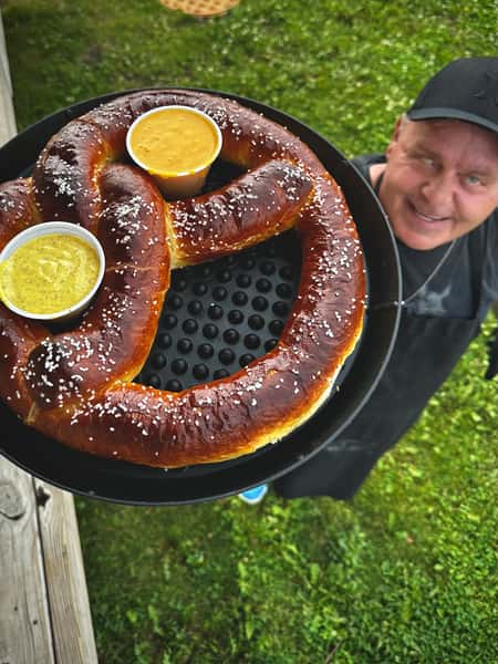 Jumbo Pretzel