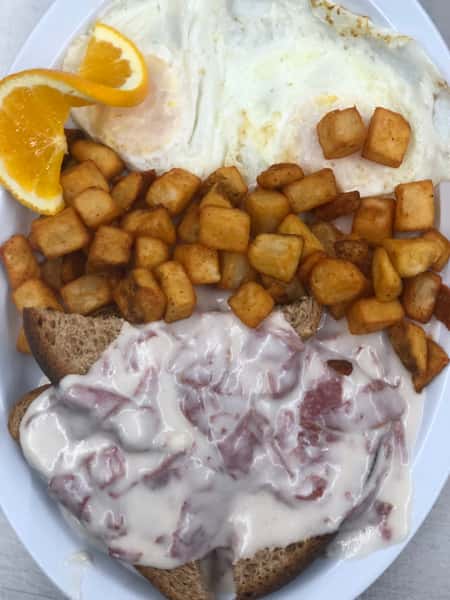 breakfast potatoes and eggs