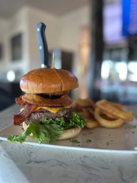 BBQ Bacon Cheeseburger *