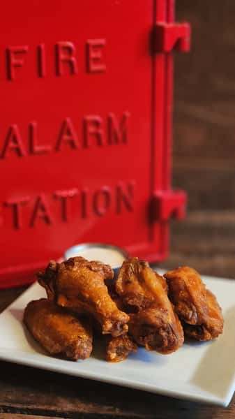Stationhouse Wings