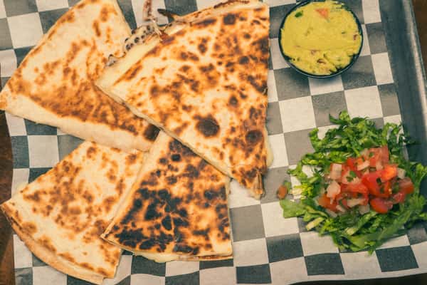 CHICKEN QUESADILLA