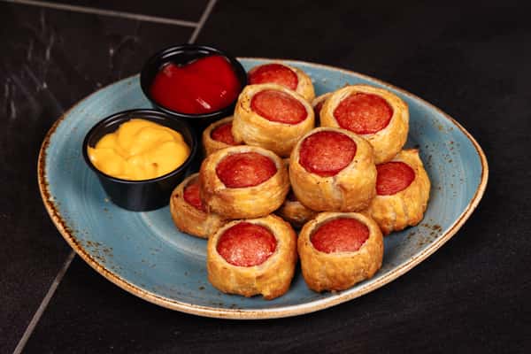 PIGS IN A BLANKET