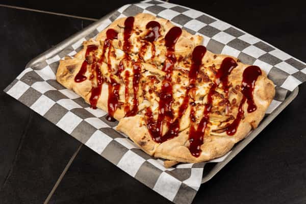 BBQ CHICKEN ROMAN PIZZA