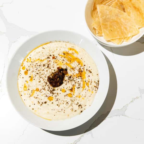 hummus and chips