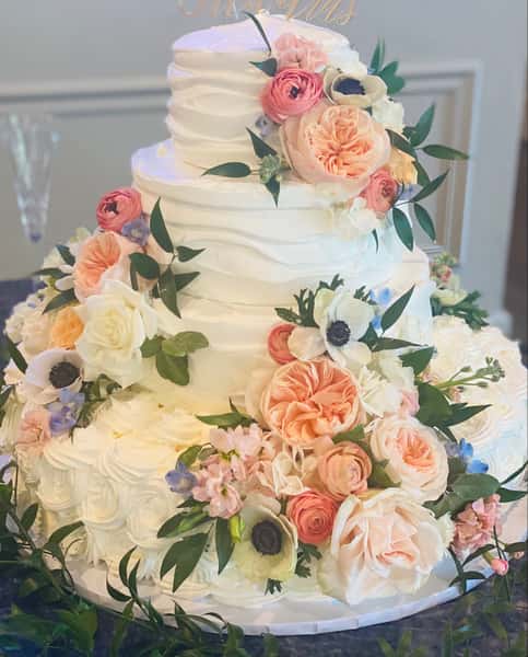 WC with peach and white