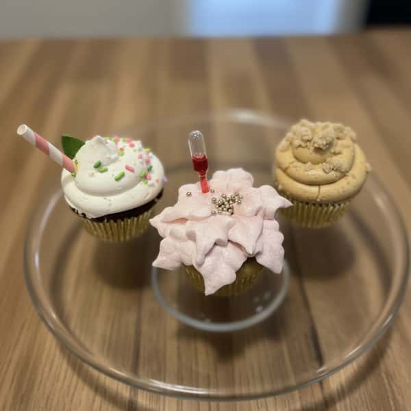 Christmas Cup Cakes