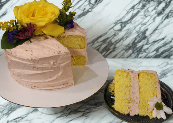 Two layers of fresh lemon cake. With fresh raspberry butter sweet cream cheese icing between the layers and then iced to perfection. Please call for availability.
10 Person Cake $52.00
15 Person Cake $58.00