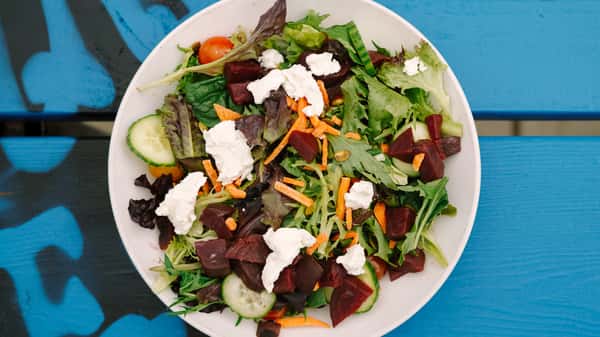 Roasted Beet & Goat Cheese Salad