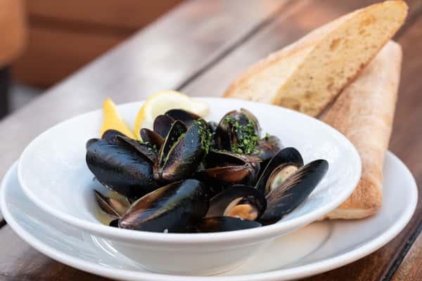 Bourbon Street Mussels