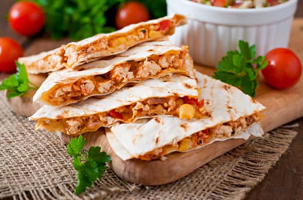mexican-quesadilla-wrap-with-chicken-corn-sweet-pepper-salsa