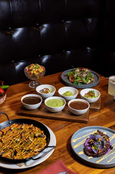 Guac & Salsa Trio