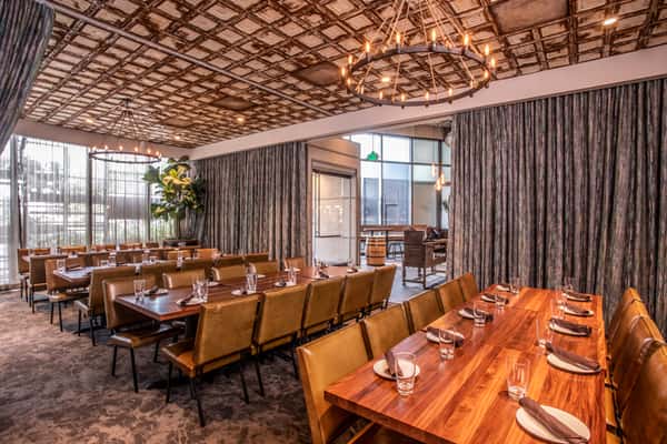 Group Dining Alma Buckhead