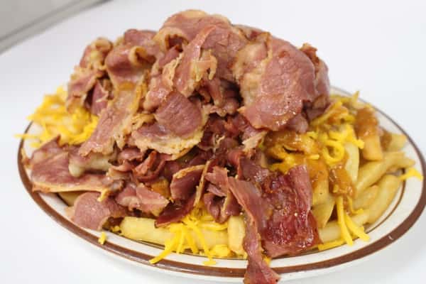 Pastrami Chilli Cheese Fries