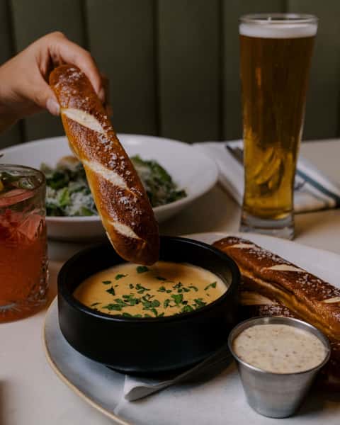 20|Twenty Pretzel