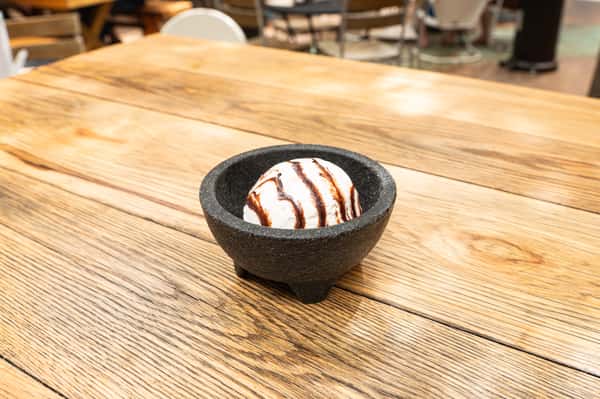 Henry's Vanilla Bean Ice Cream