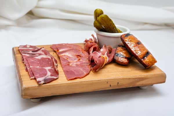 Gallery Downtown Grill Steak House in Macon, GA