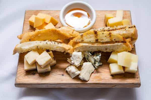 Gallery Downtown Grill Steak House in Macon, GA