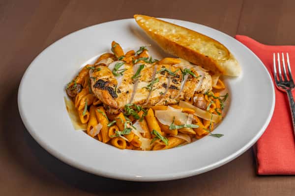 Penne Pasta & Tomato Vodka Cream