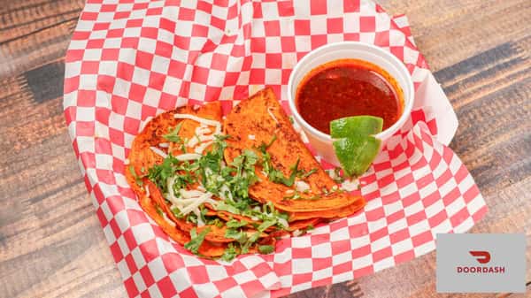 Queso Birria Tacos / Red Tacos