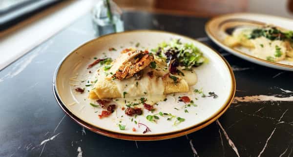 Creme de Poulet Crepe (Dinner)