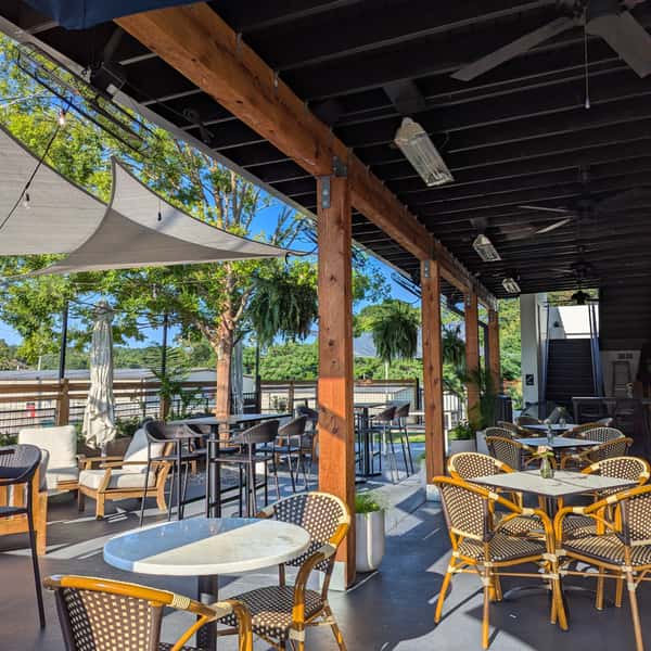 Le Gabrielle Monroe Patio