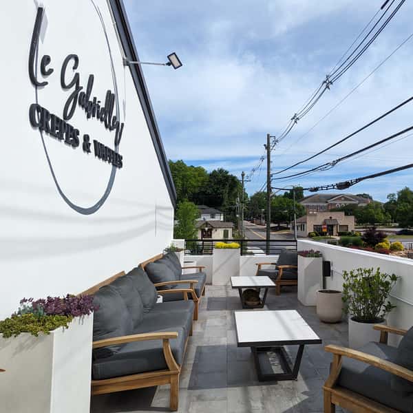 Le Gabrielle Monroe Rooftop Terrace